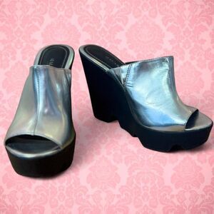 Women's Black and Silver Mules